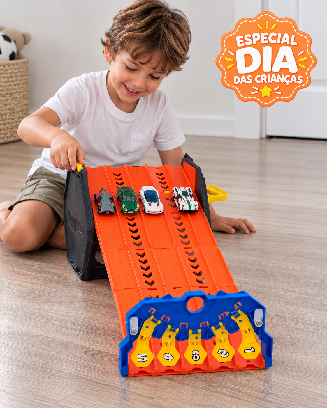SpeedWheels™ - Pista de Corrida com 5 Carrinhos